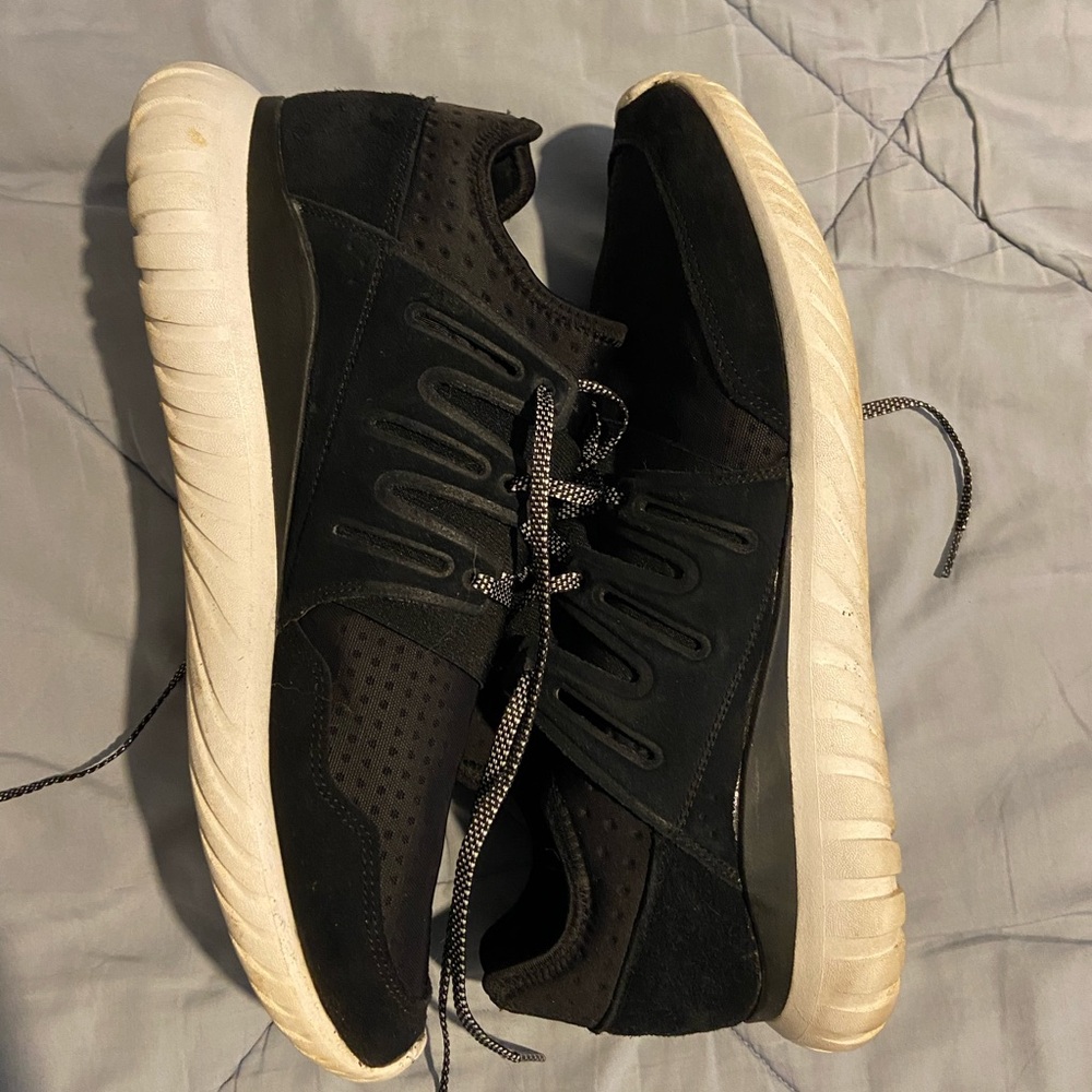 Men's Adidas Tubular Size 13